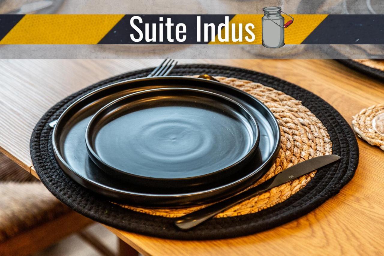 Suite Indus - Jardin, Netflix Et Parking - Le Manoir Aux Pommes Orbec Екстер'єр фото